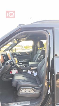 BYD Leopard 8